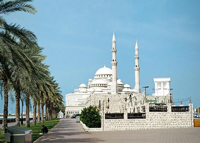 Home Stay - Female Guest Only -ممنوع دخول الرجال